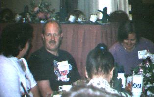 group2.jpg (14k)