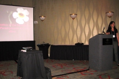 Marcela Mora presenting her program on Paradrymonia and Nautilocalyx