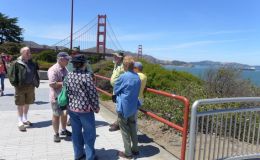 Photo stop at the Golden Gate Bridge Photo stop at the Golden Gate Bridge