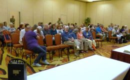Audience waiting for the Growers Forum to start