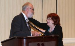 Awards Chair Paul Lee presenting Laura Buckner with Sweepstakes in Artistic Awards Chair Paul Lee presenting Laura Buckner with Sweepstakes in Artistic
