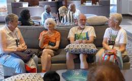 Sally Robinson, Arleen Dewell, Austin Grevious an M.J. Tyler chatting at the hotel