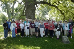 Monday Tour attendees group photo at Cemetery/Arboretum