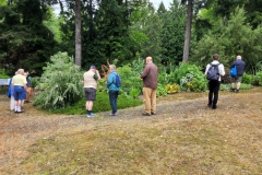 Group heading off into the gardens