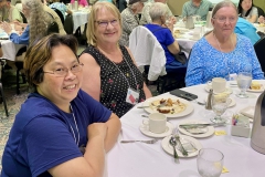 Jean Chin, Carrie Perrie, Lynette Miller at dinner